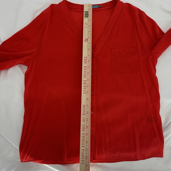 Alice + Olivia Sz L Red Silk Roll Tab Sleeve V Neck Classic Blouse Career Office - Picture 12 of 12